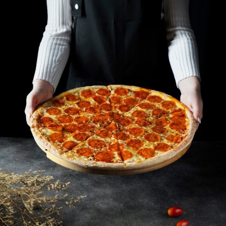 Pizza board with hidden handles of Adelica "Italiano", D = 40 cm, birch-4