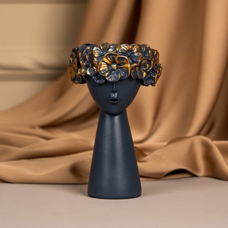 Polystone candlestick "Girl with a wreath" 9.5 x 9.5 x 14 cm mix-7