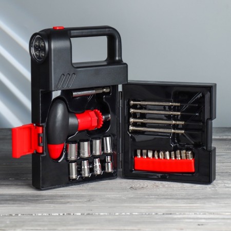 A set of tools in the first aid flashlight, 24 items-5
