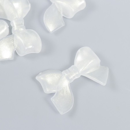 Decor for creativity Plastic "Bow White" shines in the dark 0.8x2.4x3.4 cm