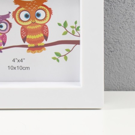 Multi -chamber with the clock "Family" plastic, 5 photos (10x15/4pcs, 10x10/1 pcs) cent. white-1