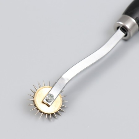 Suture marker wood, metal needle type, black handle 17.5 cm-2