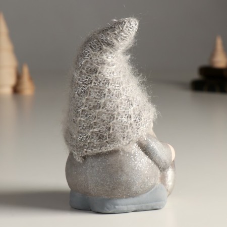 Souvenir Ceramics "Gnomic with stoopers, in gray" 9.5x8.3x15 cm-2