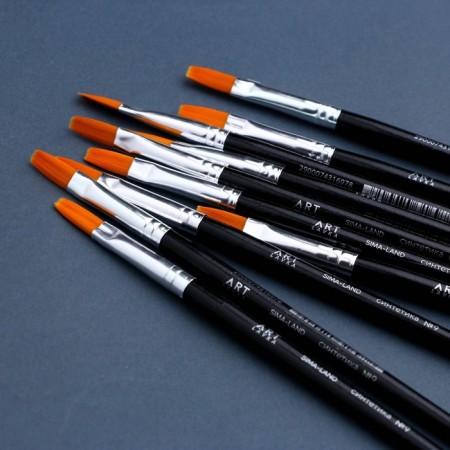Synthetics brush flat No. 9-2