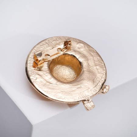 Brooch "Hat", Color Gold-2
