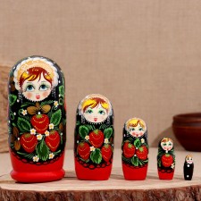 Nesting doll 