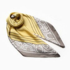 Women's scarf minku 70*70 cm, coffee