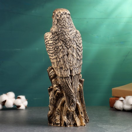 Figure "Falcon" 13x13x34cm-2