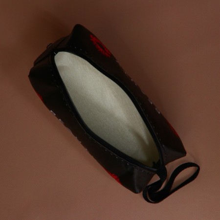 Cosmetic bag "Kiss", artificial leather, 9x15x5.5-5