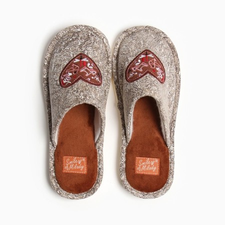 Women's slippers closed, size 38/39-1