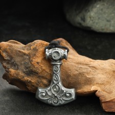 Protective amulet 