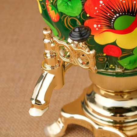The set "Poppies on the Green", a stoker, 3 objects, a samovar 3 l, a teapot 0.7 l, tray-19