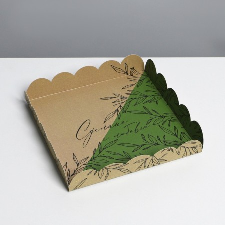 Bearbox, confectionery packaging with PVC lid, “craft”, 18 x 18 x 3 cm-2