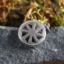 Kolovrat charm, pudter metal, art casting, d = 2 cm