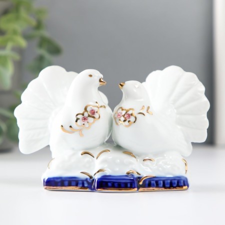 Souvenir Ceramics "2 Wrapping pigeons" with rhinestones 8x11x4.5 cm