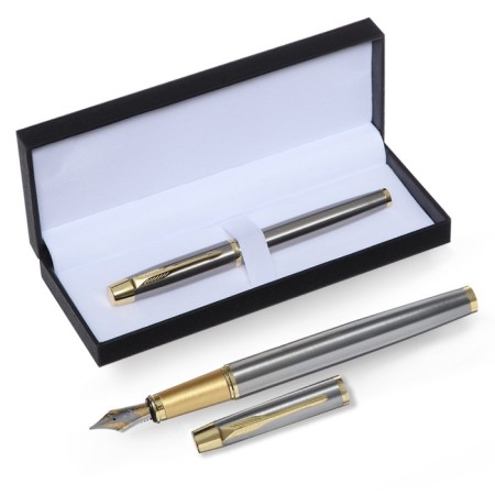 Gift feathers in the leatherette case, hull silver, gold