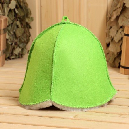 Sheepskin bath hat, green felt