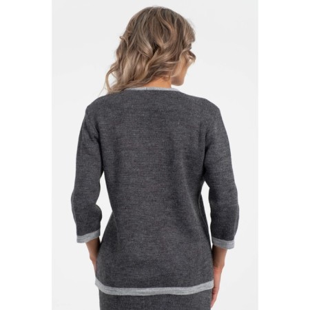 Female suit, size 42-1
