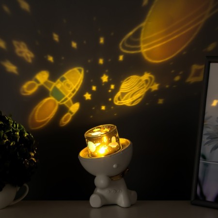 Night Projector "Dog" LED 2W USB white 11x11x19 cm Risalux-3