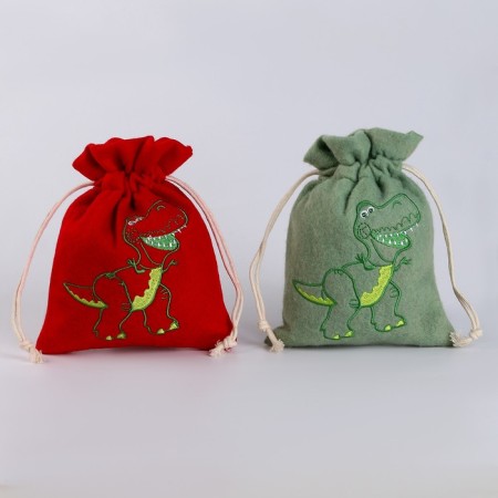 Bag for gifts "Dragon", p. 17 × 13 cm, color mix-3