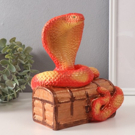 New Year's figure "Cobra on the chest" 20 x 17 x 12 cm.-3
