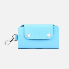 Key of buttons, length 11 cm, 7 carabiners, blue color