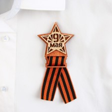 Wooden icon with the ribbon “May 9, star”, 6 x 7.5 cm, St. George tape