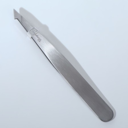 Pinzet begged, 9.5 cm, on blist, silver color, 22dk-4