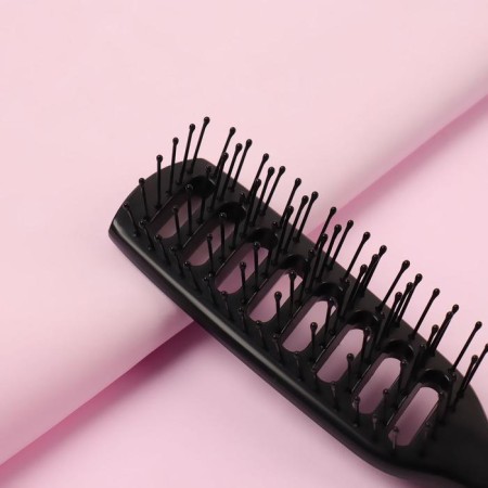 Combing, ventilated, 20.5 × 4.5 cm, black color-1