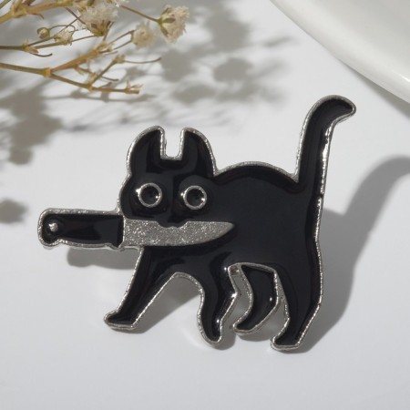Icon "cat" hunter, black color in silver