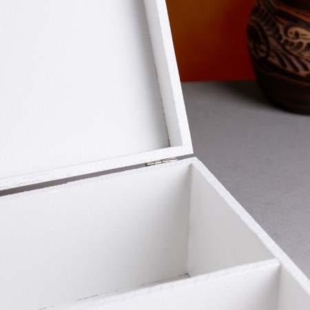 Gift box 34 × 21.5 × 10.5 cm wooden 3 departments, with a closing lid, a white brush-4
