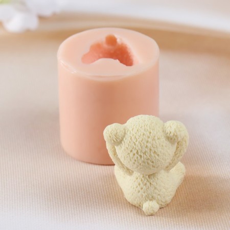Mold Silicone "Bear Hands at the Ears" (Izadd. 4x3.5x4.5cm)-2