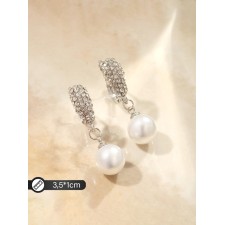 Earrings with pearls 