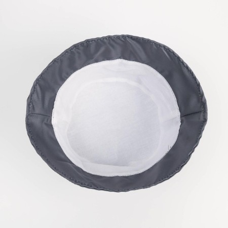 Panama You, the color gray-4