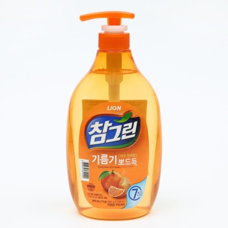 Washing dishes with an extract of Japanese mandarin "Chamgreen", 965 ml