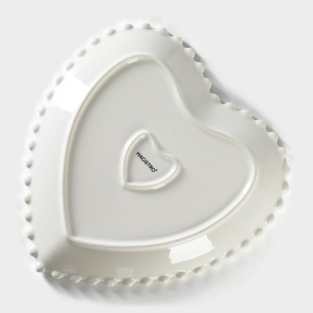 Porcelain plate Magistro "Heart", D = 25 cm, white color-3
