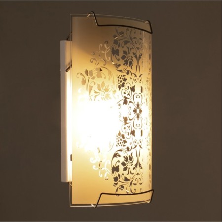 The lamp is wall-flowing "Valencia" E27 60W 22x15cm.-2