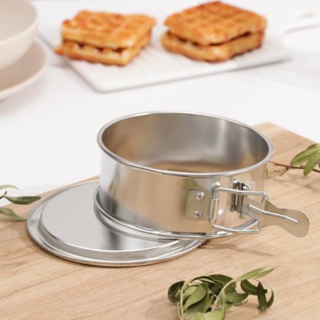 Baking uniform detective share "Circle. Fabian ", d = 12 cm-4