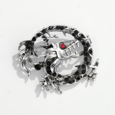 Brooch 