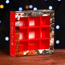 Folding box under 9 sweets, “desired gifts”, 13.7 x 13.7 x 3.5 cm