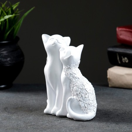 Figure "Cat and Cat" White, 14x13cm-2