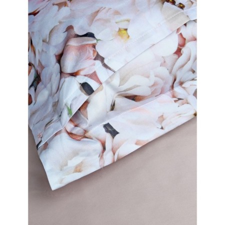 Bed linen 2 joint venture Roses, size 215x235 cm, 175x210 cm, 50x70 cm - 2 pcs, 70x70 cm - 2 pcs-4
