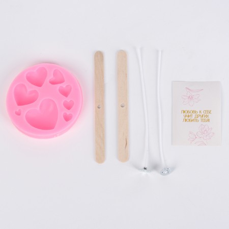 With your own hands. Creation of candles with molding elements, a set for creativity-3