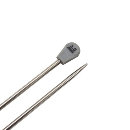 The knitting needles are straight, metal, 35 cm/3.5 mm-2