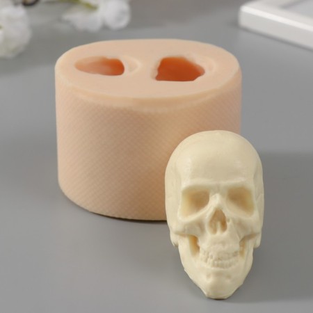 Silicone Mold "Skull" 6.5x4x5 cm mix