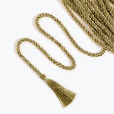 Braid with brushes “tourniquet”, length 110 cm, packaging 10 pcs.