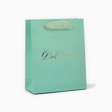 Laminated vertical package 