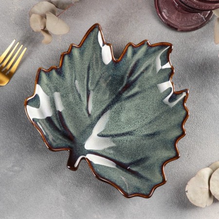 Ceramic serving dish "Leaf", 21 × 20 cm-3
