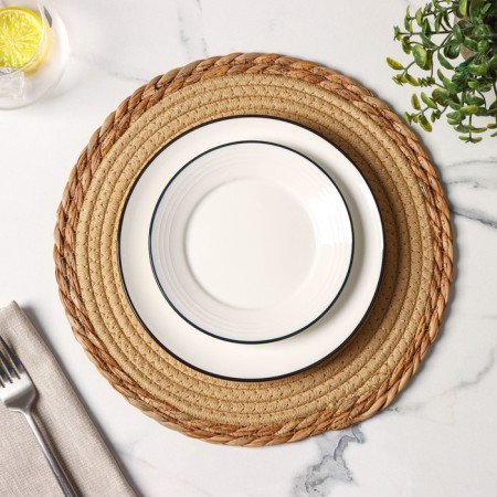 Serving napkin on the table "Meg", d = 30 cm, beige color-1