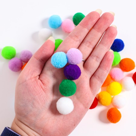 A set of textile parts for the decor "bombs" 50 pcs., Size 1 pc. - 2 cm-1